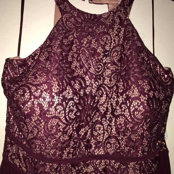 SIZE 16W BURGUNDY DRESS( MAYBE FOR PROM) - Picture 1 of 5